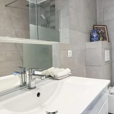 T3 Familial Pro Centre Apartment